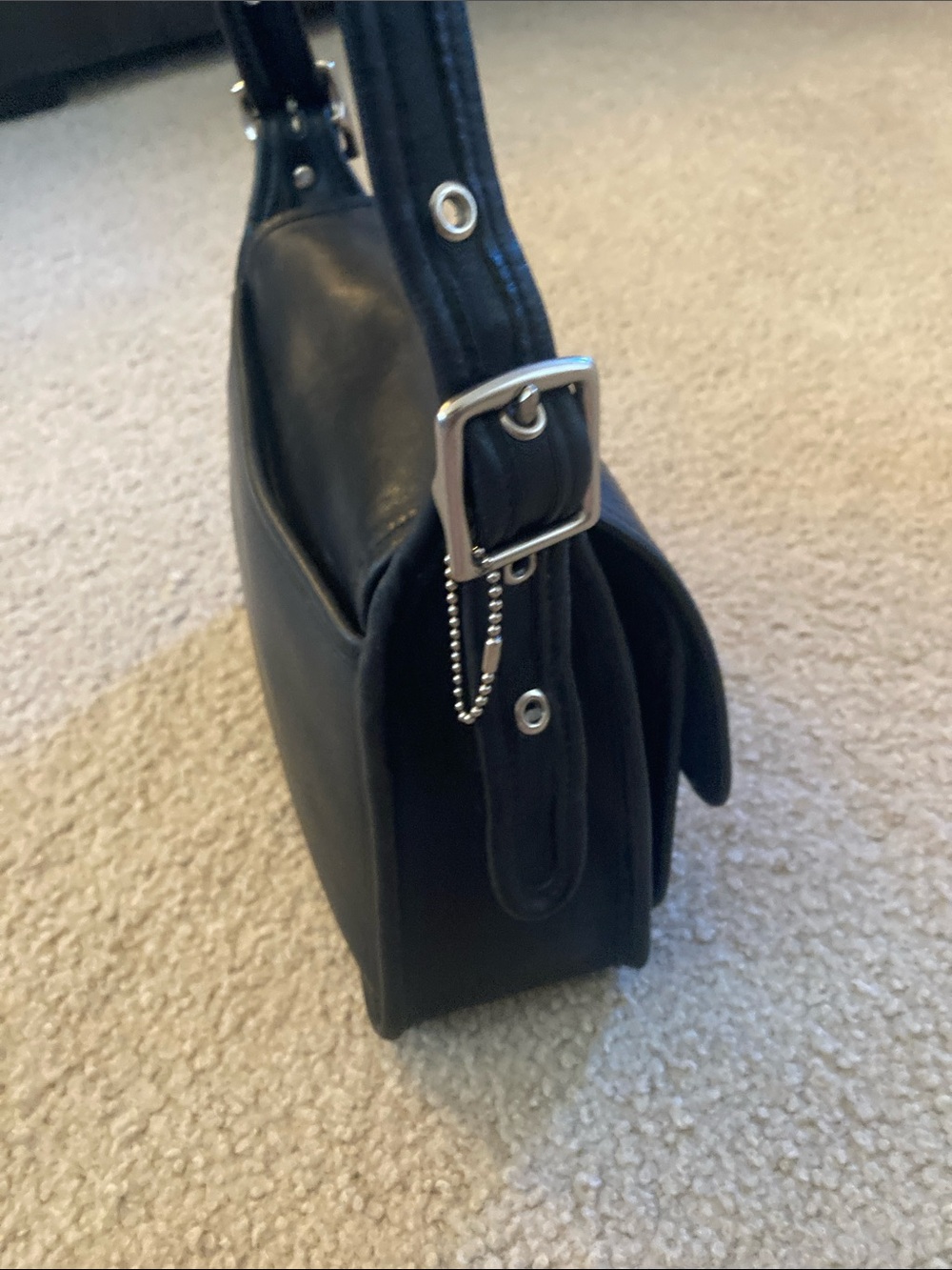 Vintage Coach 9061 Rambler Black Leather Shoulder Bag - Picture 8 of 16